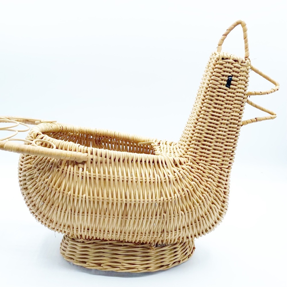 Vintage boho decor Chicken Wicker Basket creel - Picture 4 of 8